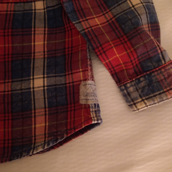 Shirt - Picture 4 of 5